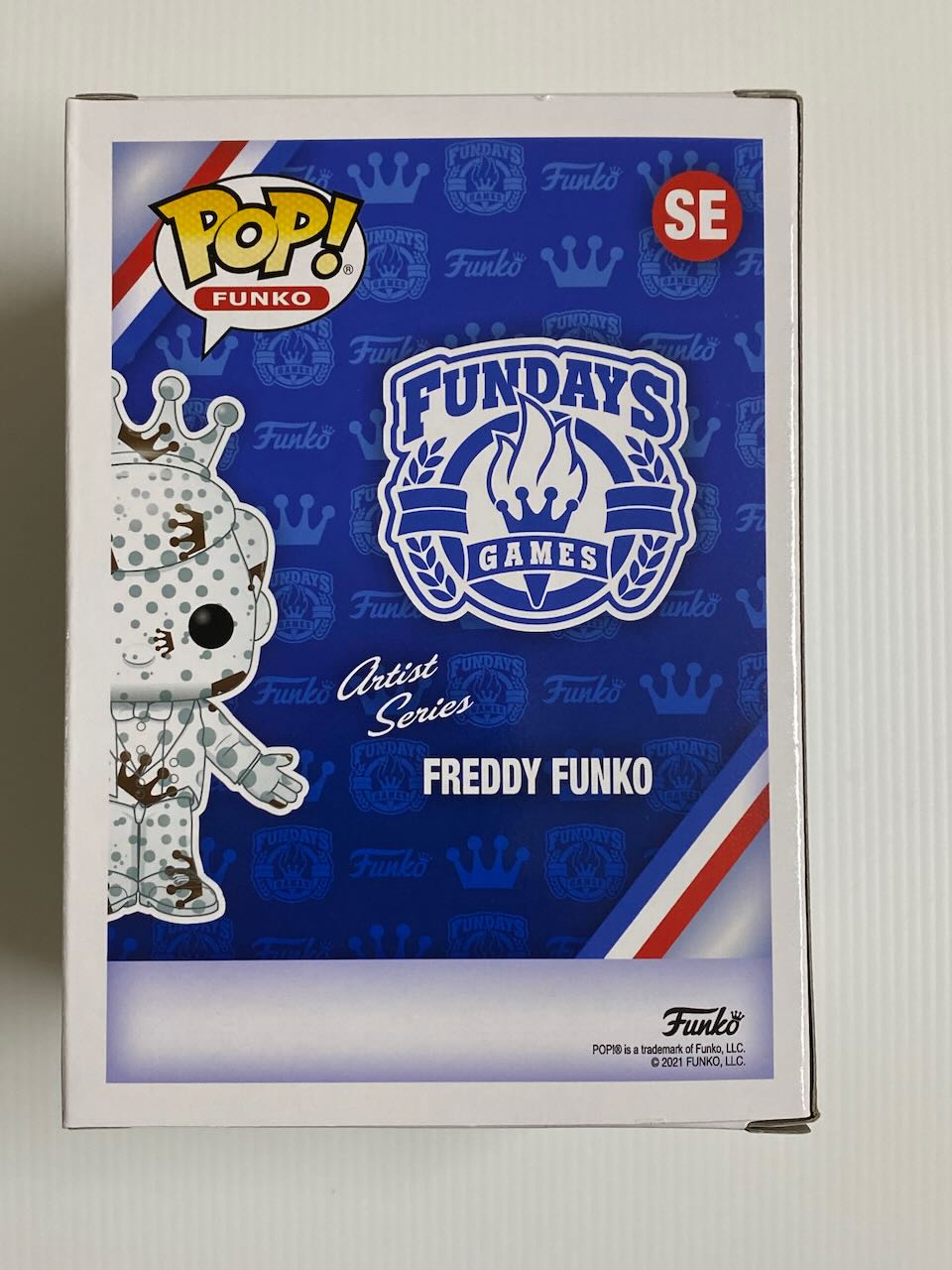 Funko POP! Freddy Funko Art Series White FUNDAYS 2021 Box of Fun LE2000